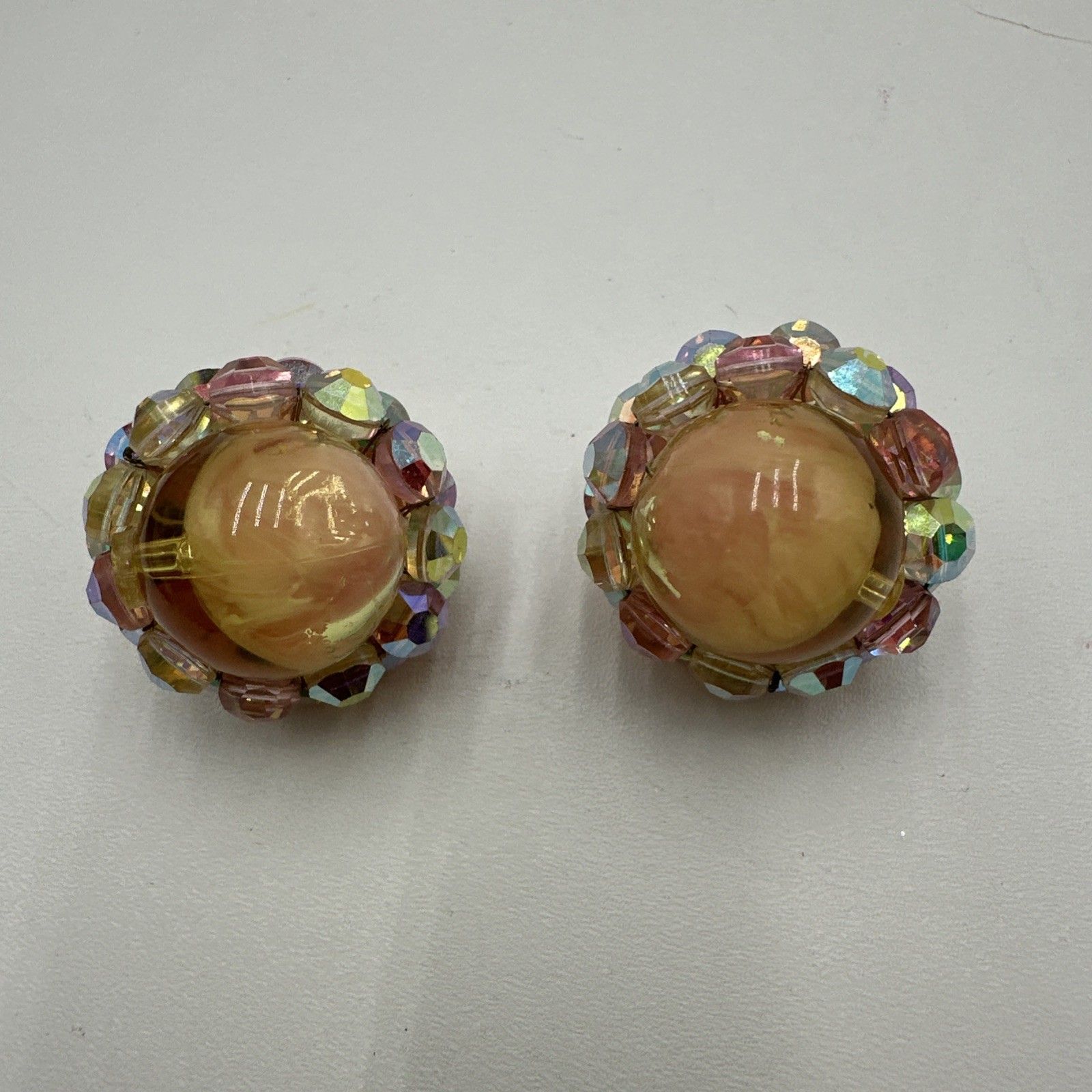 Vtg Vogue Signed Clip On Pink Iridescent Sapphire Crystal Bead Clip-On Earrings 30$